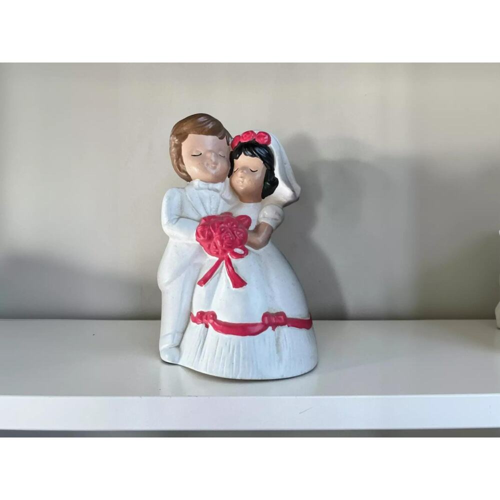 Vintage Ceramic Bride Groom Figurine: Red Rose Bouquet, Retro Wedding Decor